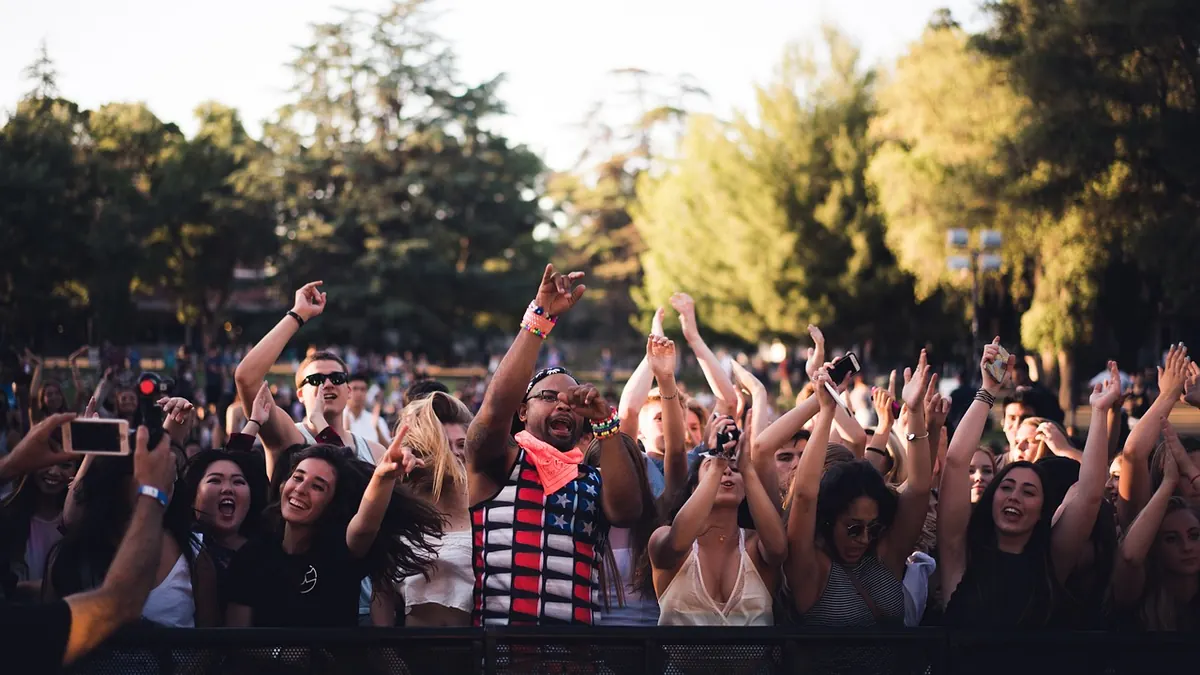Bluebell Summer Concert Series: Full Lineup, Parking Tips, and What to Bring